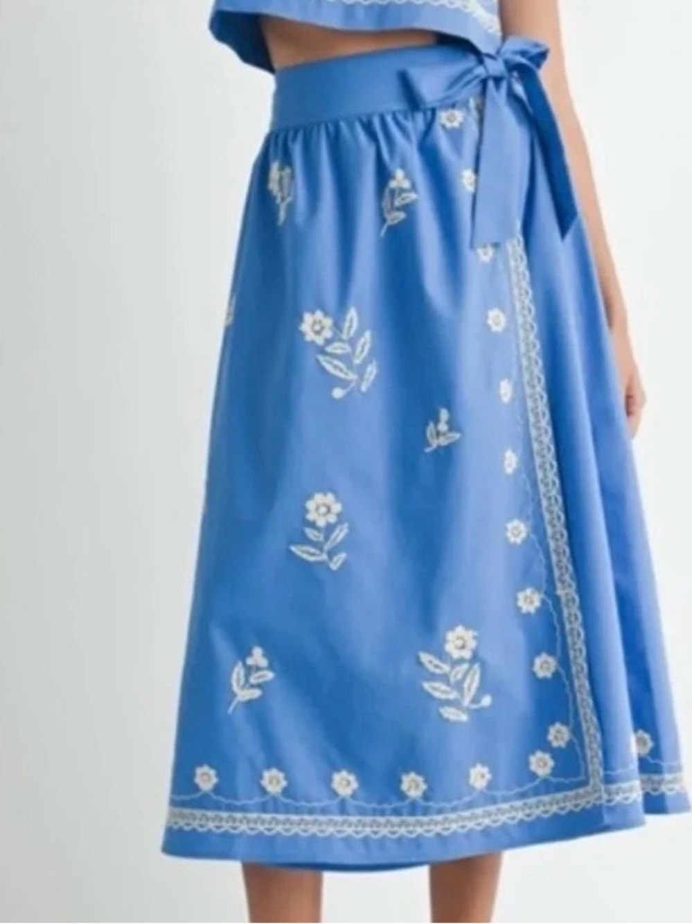 Mable Womens Embroidered Linen Blend Midi Wrap Skirt Sz Small Blue White